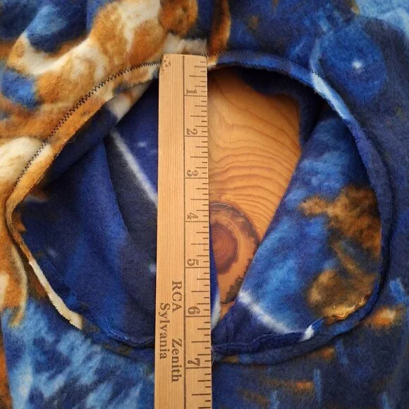 Star Wars Handmade Fleece Poncho Hooded Blue Galaxy Medium Size Adult or Teen - Picture 6 of 10